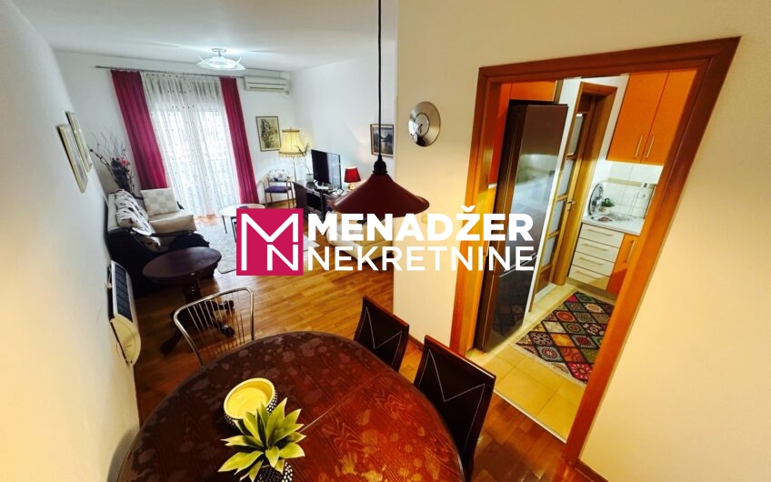TROSOBAN NAMJEŠTEN STAN 90 m² – PREKO MORAČE