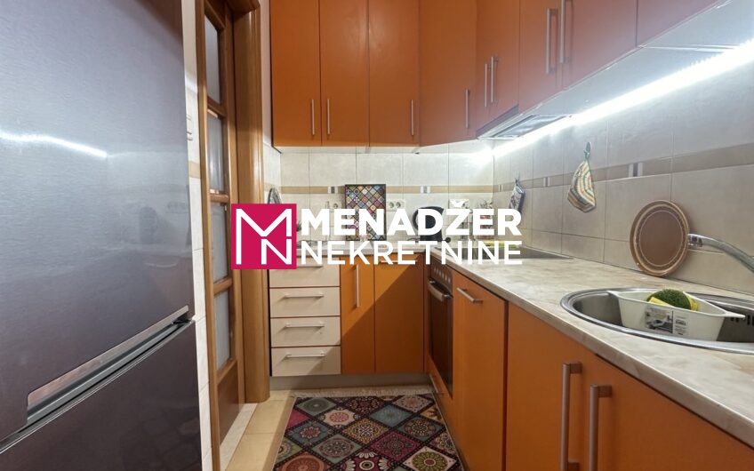 TROSOBAN NAMJEŠTEN STAN 90 m² – PREKO MORAČE