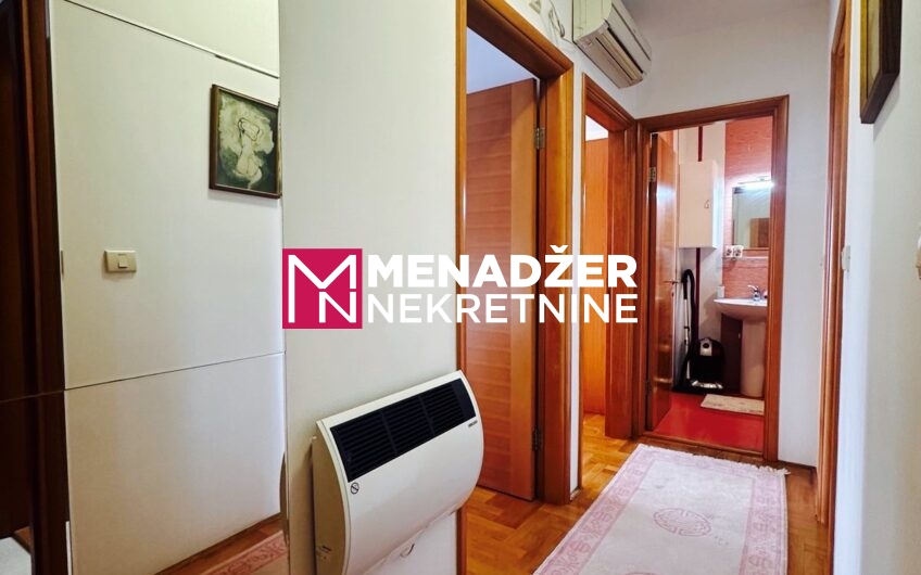 TROSOBAN NAMJEŠTEN STAN 90 m² – PREKO MORAČE