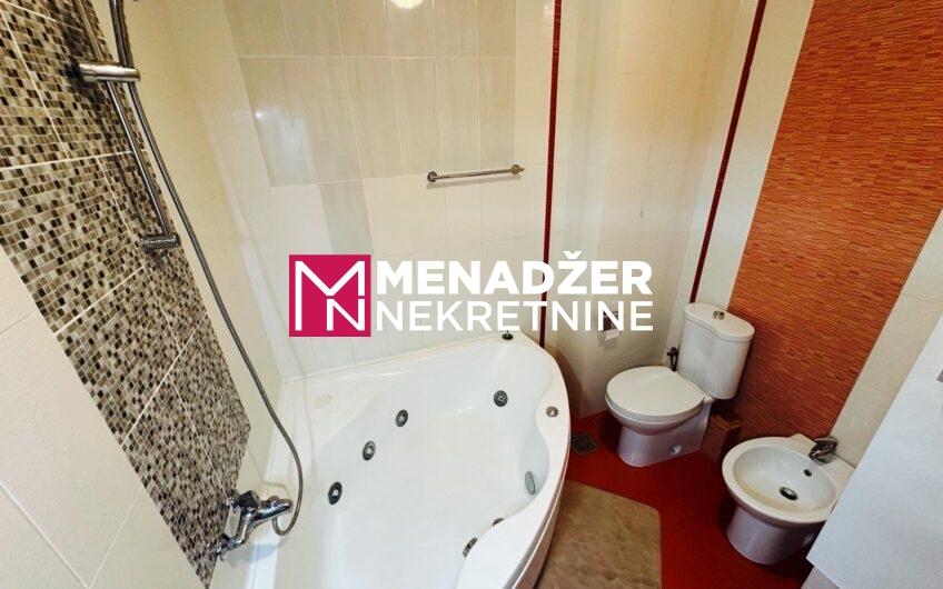 TROSOBAN NAMJEŠTEN STAN 90 m² – PREKO MORAČE