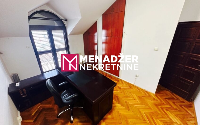 KUĆA 380 m² – GORICA C
