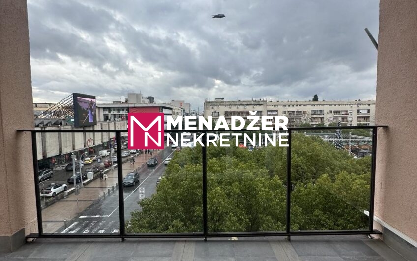 POSLOVNI PROSTOR 66 m² – CENTAR
