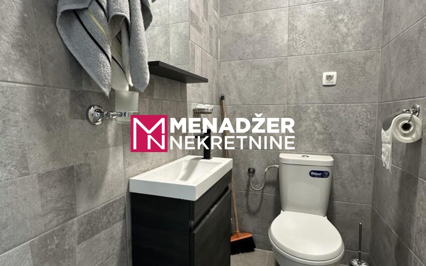 POSLOVNI PROSTOR 49 m2 – LEPA KATA