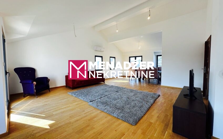 ČETVOROSOBAN STAN 150 m2 – TOLOŠI