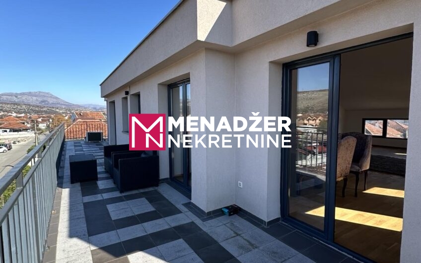 ČETVOROSOBAN STAN 150 m2 – TOLOŠI