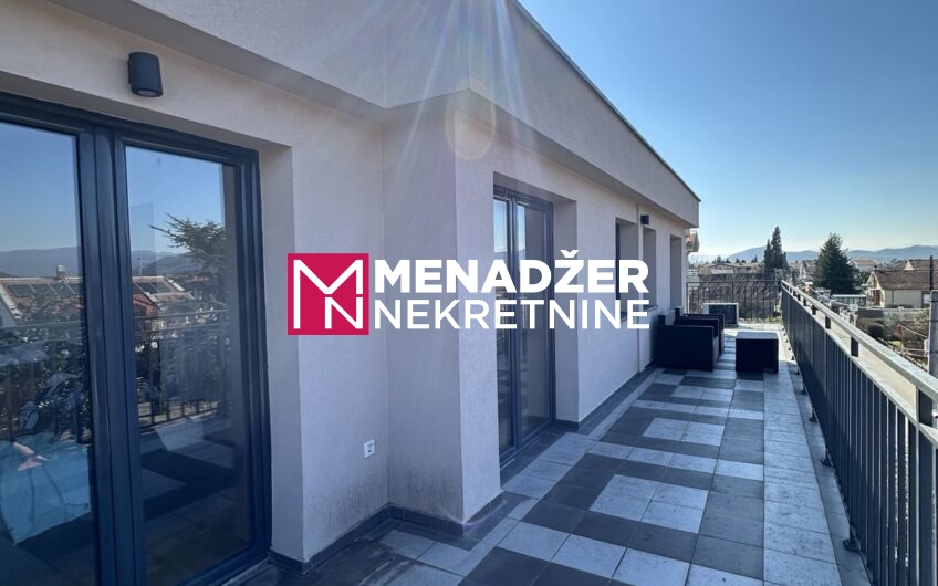 ČETVOROSOBAN STAN 150 m2 – TOLOŠI