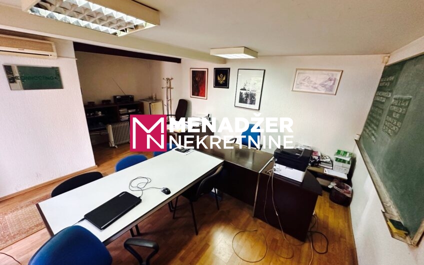 POSLOVNO – KANCELARIJSKI PROSTOR 35 m2 – PREKO MORAČE