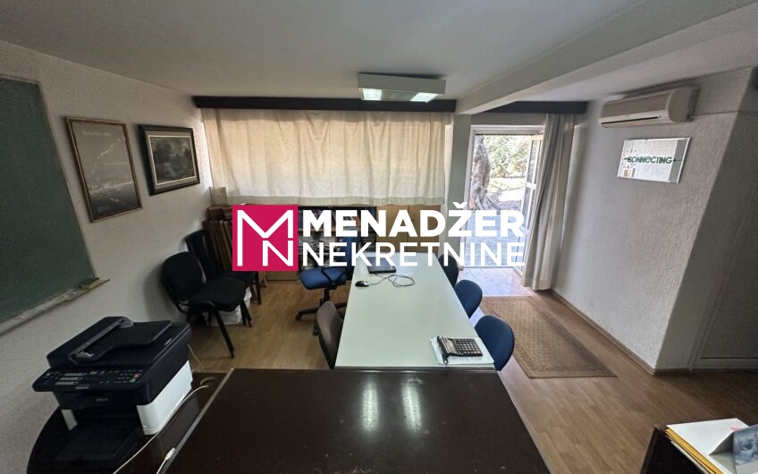 POSLOVNO – KANCELARIJSKI PROSTOR 35 m2 – PREKO MORAČE