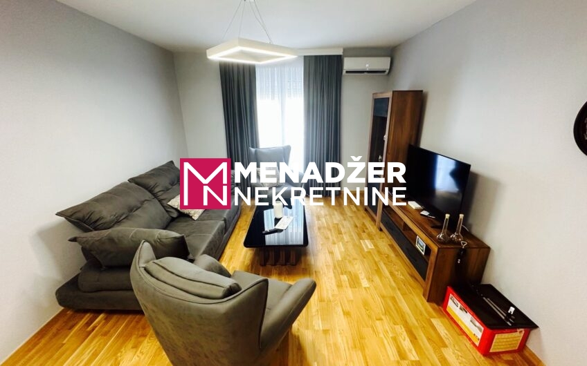 JEDNOSOBAN NAMJEŠTEN STAN 54 m2, GARAŽA – LjUBOVIĆ