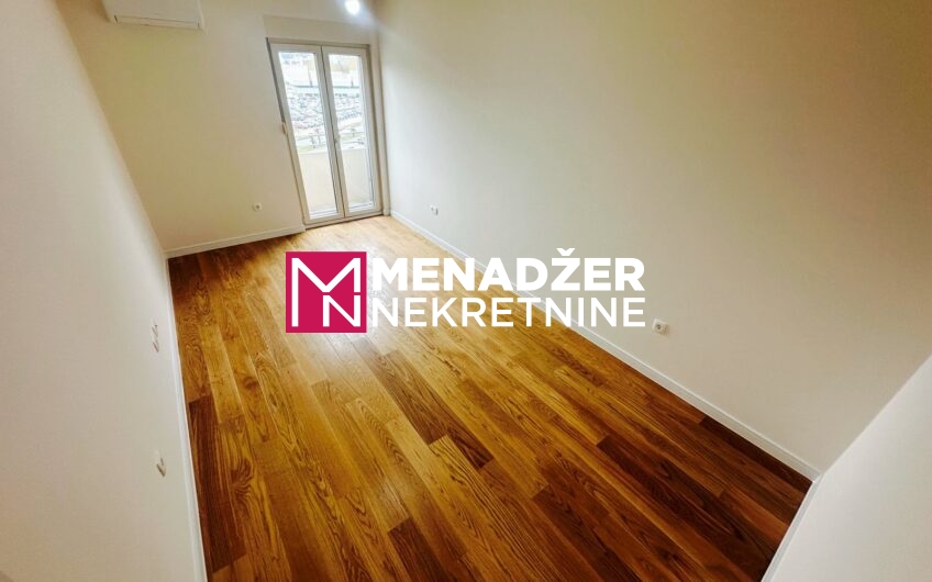 DVOSOBAN PRAZAN STAN 70 m2, GARAŽA ‘ CENTRAL POINT