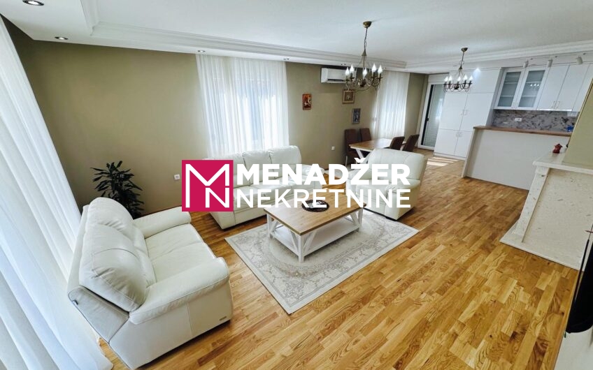 KUĆA NAMJEŠTENA 135 m2 – MURTOVINA