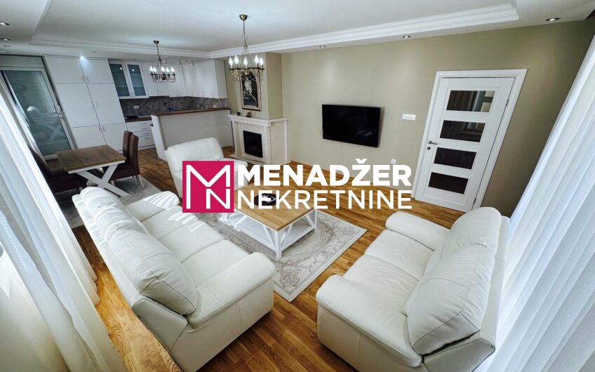 KUĆA NAMJEŠTENA 135 m2 – MURTOVINA