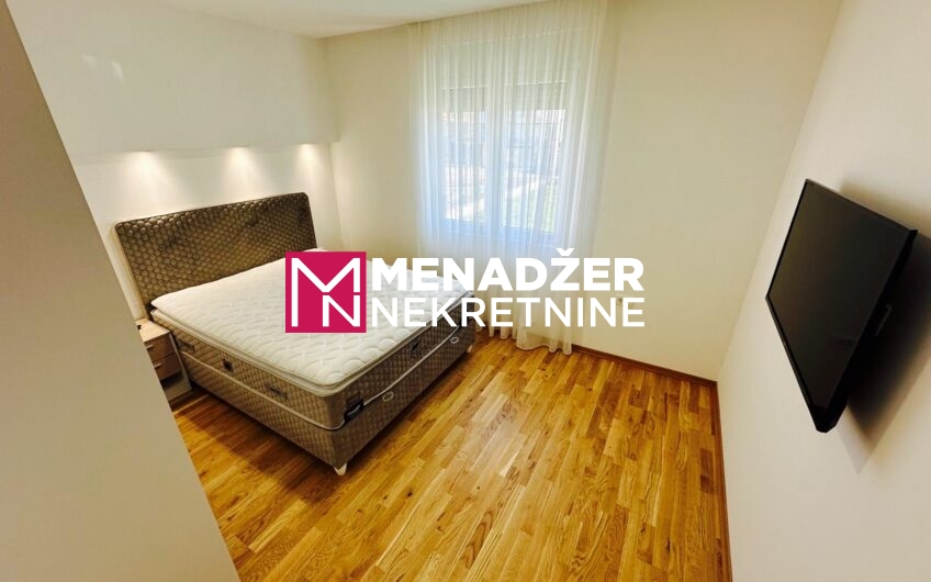 KUĆA NAMJEŠTENA 135 m2 – MURTOVINA