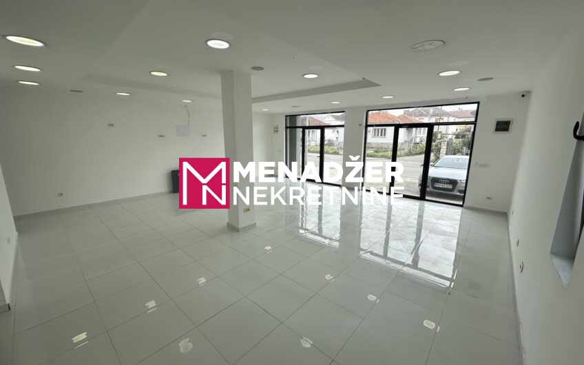 POSLOVNI PROSTOR 89 m2 – MASLINE