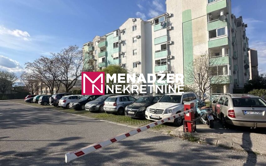 DVOSOBAN PRAZAN STAN 65 m2 – STARI AERODROM