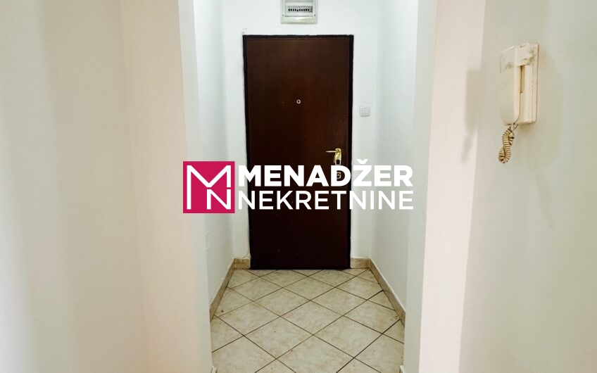 DVOSOBAN PRAZAN STAN 65 m2 – STARI AERODROM