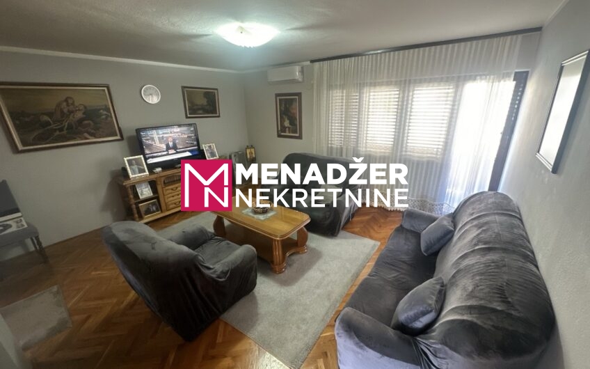 KUĆA 250 m2 , PLAC 480 m2 – STARI AERODROM