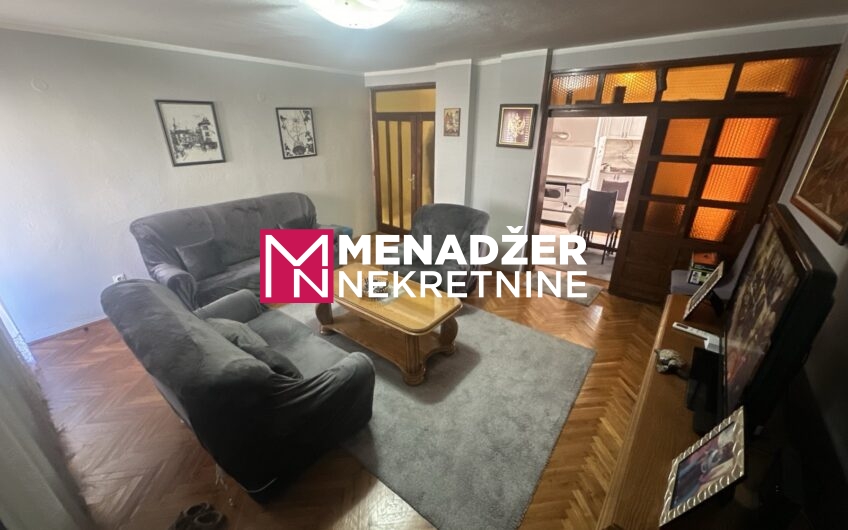 KUĆA 250 m2 , PLAC 480 m2 – STARI AERODROM