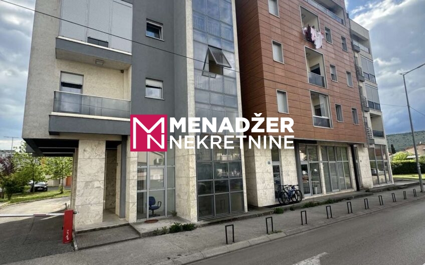 POSLOVNI PROSTOR 210 m2 ( 110 + 100 ) – DALMATINSKA