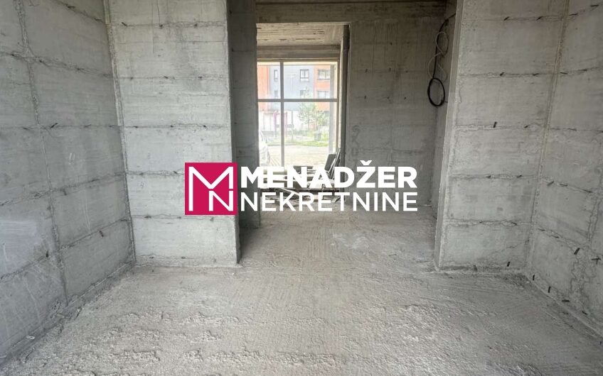 POSLOVNI PROSTOR 210 m2 ( 110 + 100 ) – DALMATINSKA