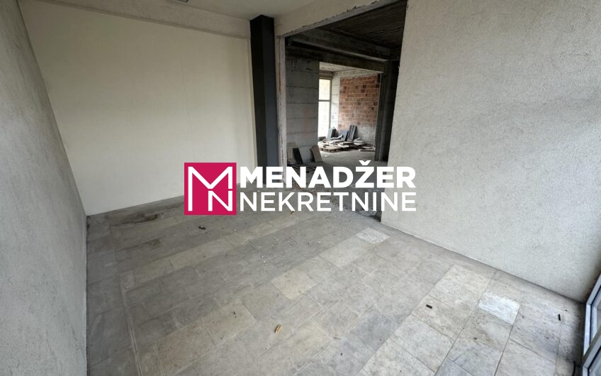POSLOVNI PROSTOR 210 m2 ( 110 + 100 ) – DALMATINSKA