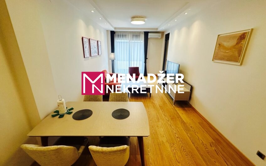 DVOSOBAN LUX NAMJEŠTEN STAN 75 m2, GARAŽA – PREKO MORAČE