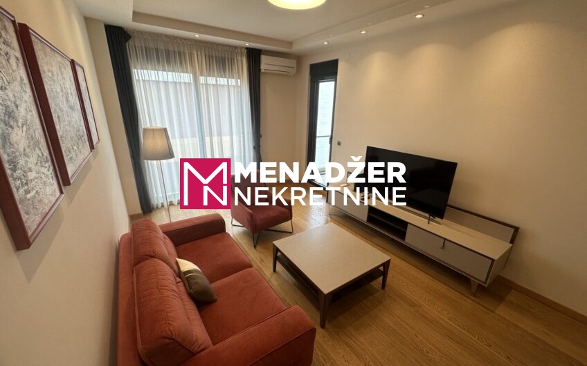 DVOSOBAN LUX NAMJEŠTEN STAN 75 m2, GARAŽA – PREKO MORAČE