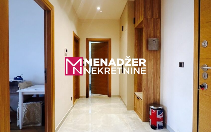 DVOSOBAN LUX NAMJEŠTEN STAN 75 m2, GARAŽA – PREKO MORAČE