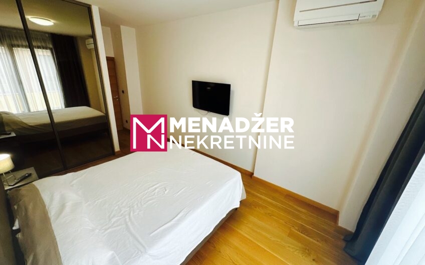 DVOSOBAN LUX NAMJEŠTEN STAN 75 m2, GARAŽA – PREKO MORAČE