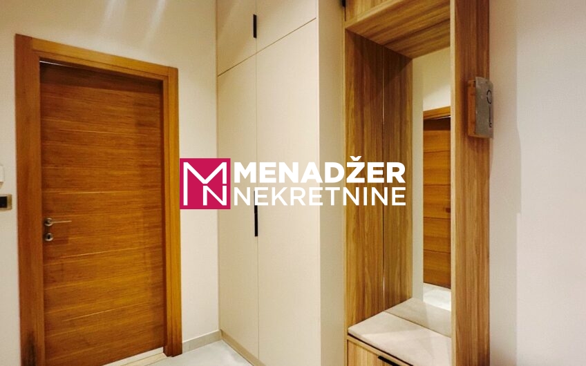 DVOSOBAN LUX NAMJEŠTEN STAN 75 m2, GARAŽA – PREKO MORAČE