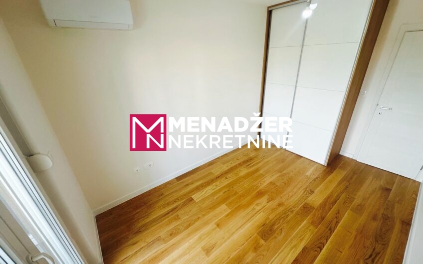 DVOSOBAN POLUNAMJEŠTEN STAN 72 m2, GARAŽA – CENTRAL POINT