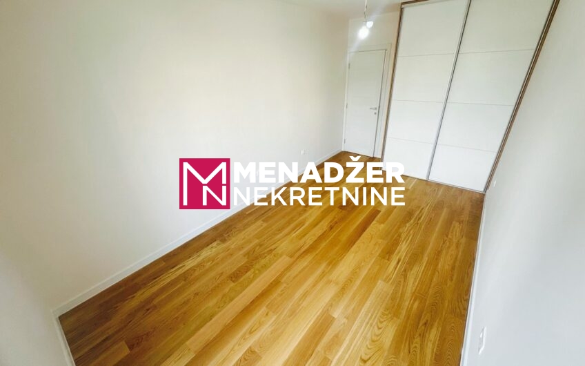 DVOSOBAN POLUNAMJEŠTEN STAN 72 m2, GARAŽA – CENTRAL POINT