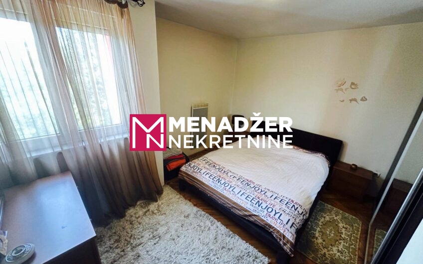 TROSOBAN NAMJEŠTEN STAN 90 m2 – CENTAR