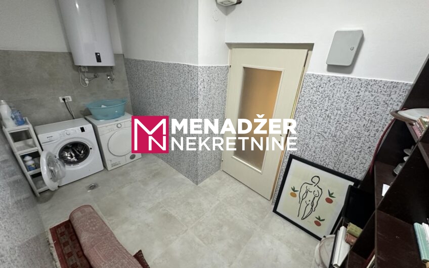 KUĆA NAMJEŠTENA 250 m2, PLAC 500 m2 – PREKO MORAČE