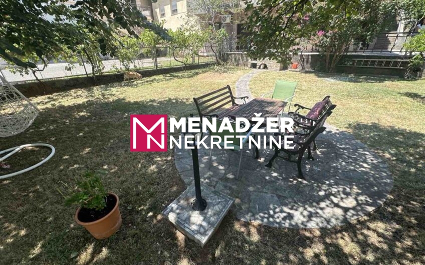 KUĆA NAMJEŠTENA 250 m2, PLAC 500 m2 – PREKO MORAČE