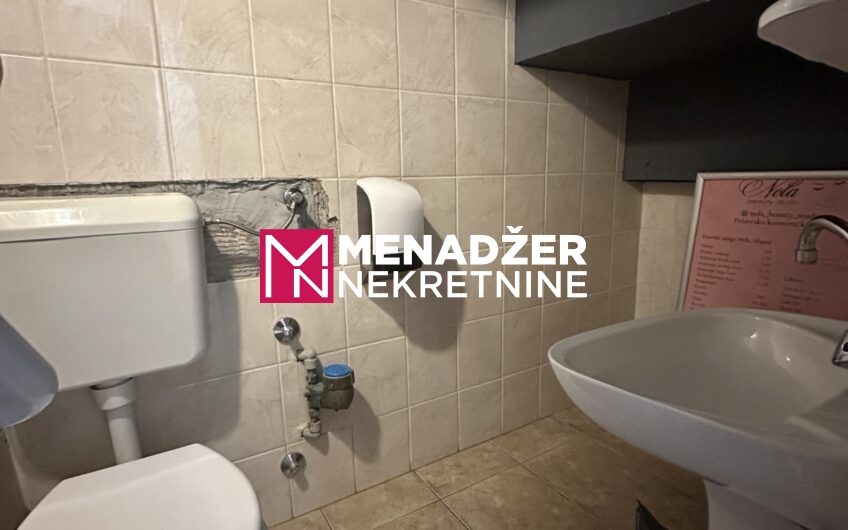 POSLOVNI PROSTOR 37 m2 – CENTAR