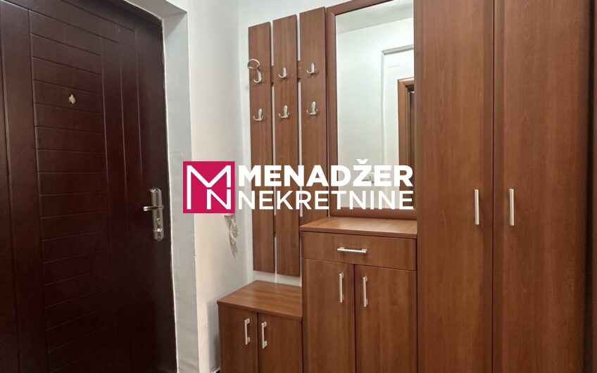GARSONjERA NAMJEŠTENA 28 m2 – ZAGORIČ