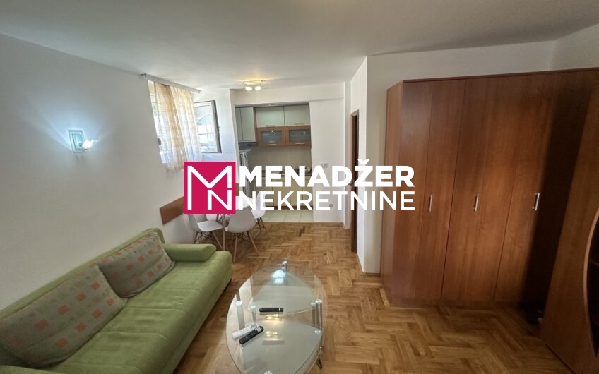 GARSONjERA NAMJEŠTENA 28 m2 – ZAGORIČ