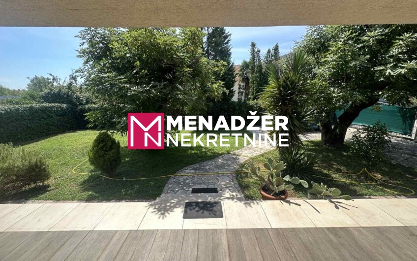 KUĆA NAMJEŠTENA 200 m2, PLAC 400 m2 – TOLOŠI