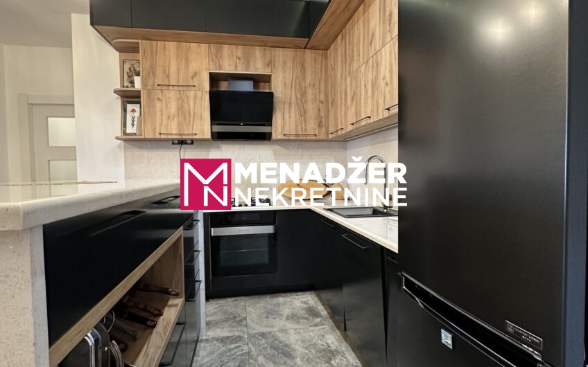 TROSOBAN LUX NAMJEŠTEN STAN 102 m2, GARAŽA – CENTAR