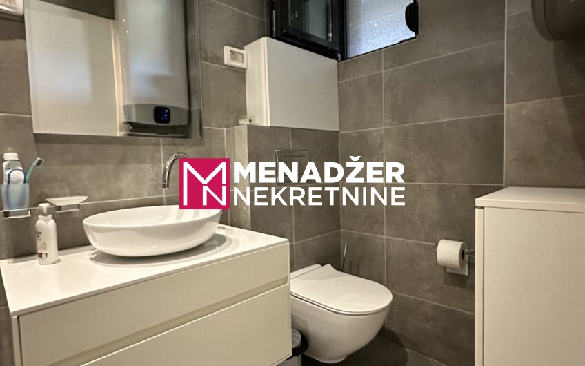 TROSOBAN LUX NAMJEŠTEN STAN 102 m2, GARAŽA – CENTAR