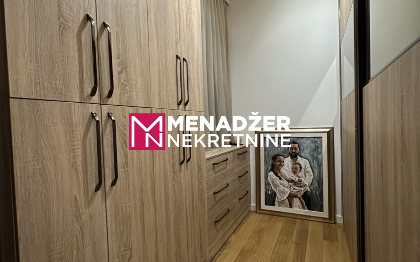 TROSOBAN LUX NAMJEŠTEN STAN 102 m2, GARAŽA – CENTAR