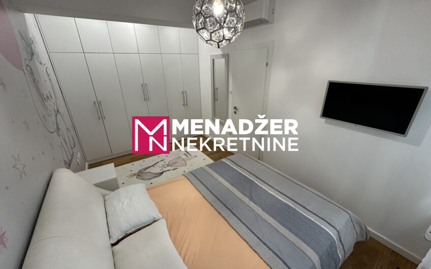 TROSOBAN LUX NAMJEŠTEN STAN 102 m2, GARAŽA – CENTAR