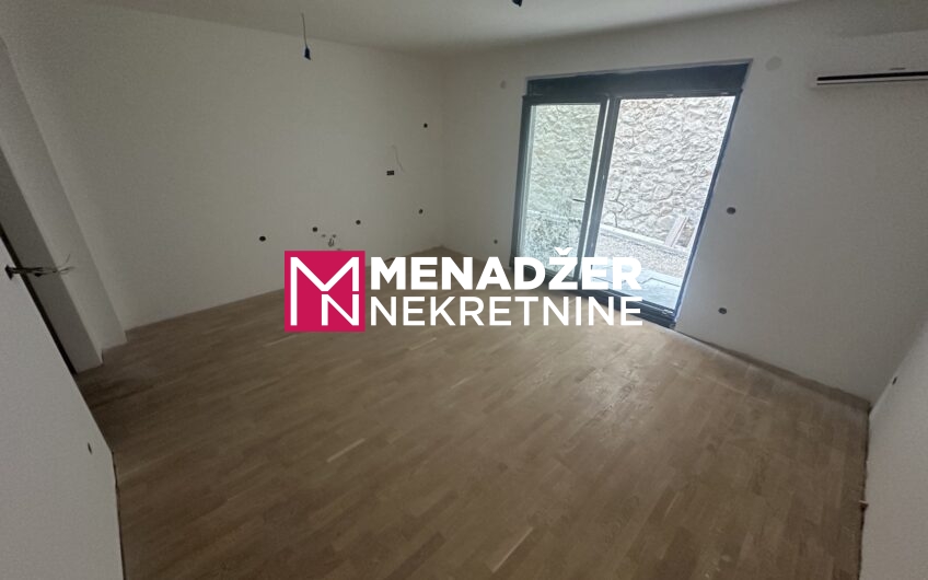 DVOSOBAN STAN 52 m2 – GORICA C