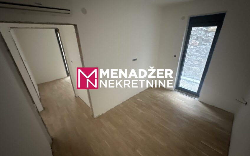 DVOSOBAN STAN 52 m2 – GORICA C