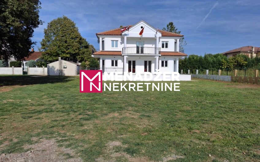 KUĆA 360 m2, PLAC 1 015 m2 – ZABJELO