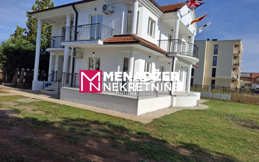 KUĆA 360 m2, PLAC 1 015 m2 – ZABJELO