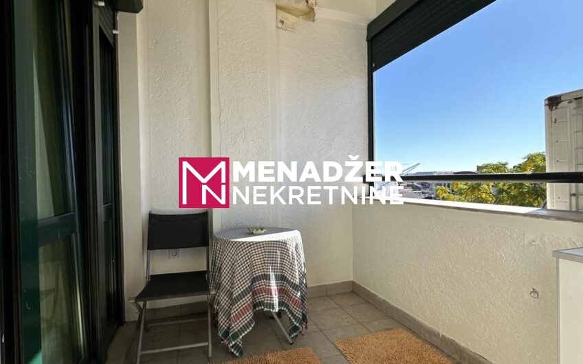 DVOSOBAN NAMJEŠTEN STAN 76 m2 – CENTAR