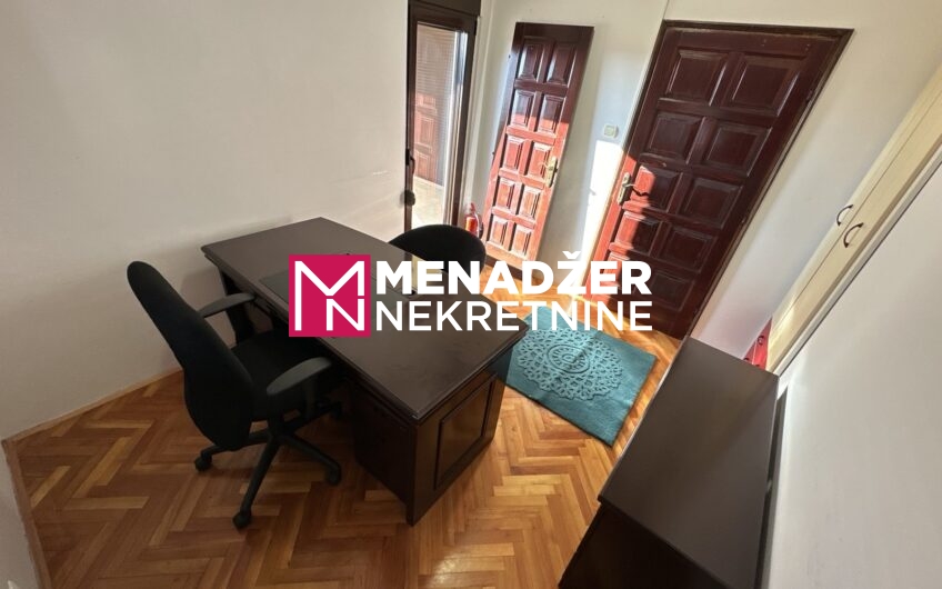 KUĆA NAMJEŠTENA 380 m2 – GORICA C