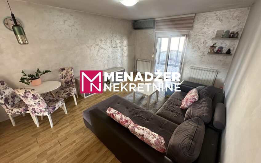 KUĆA 140 m2, PLAC 220 m2 – STARI AERODROM